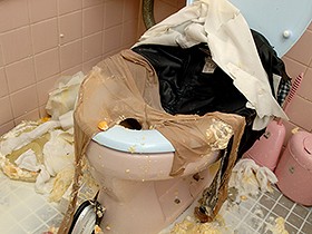 妄想汚犯 汚される女性の姿　サンプル画像02